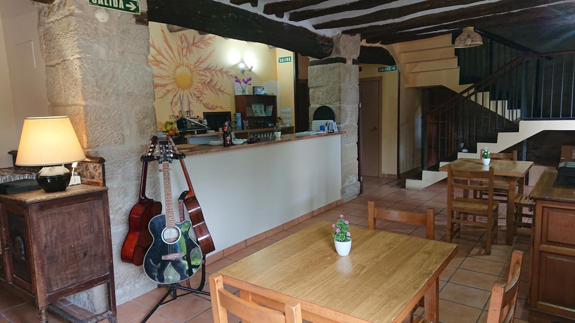 Albergue Sansol - El Oasis Del Camino Frances - Exclusivo Para Peregrinos Zewnętrze zdjęcie